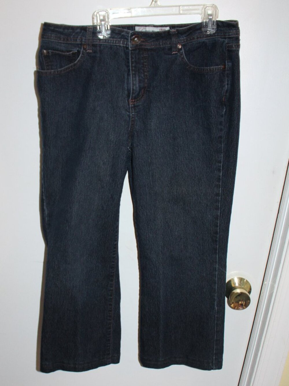 Faded Glory women's cropped denim jeans (or capris) Size 14P
